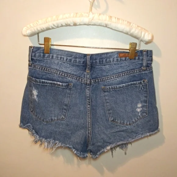 Articles Of Society Meredith Destroyed Hem Boho Denim Shorts In Valencia Wash - Picture 9 of 16